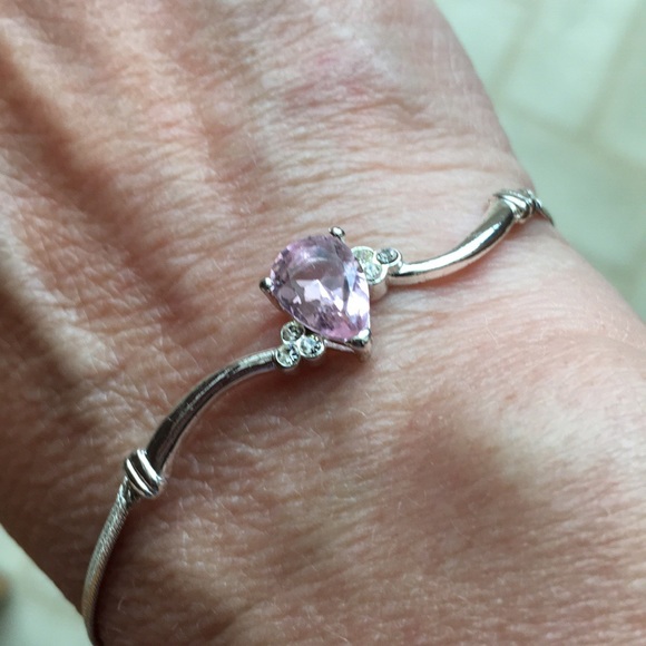 **3 for $20** Crystal Bracelet & Earrings Set. - Picture 3 of 4